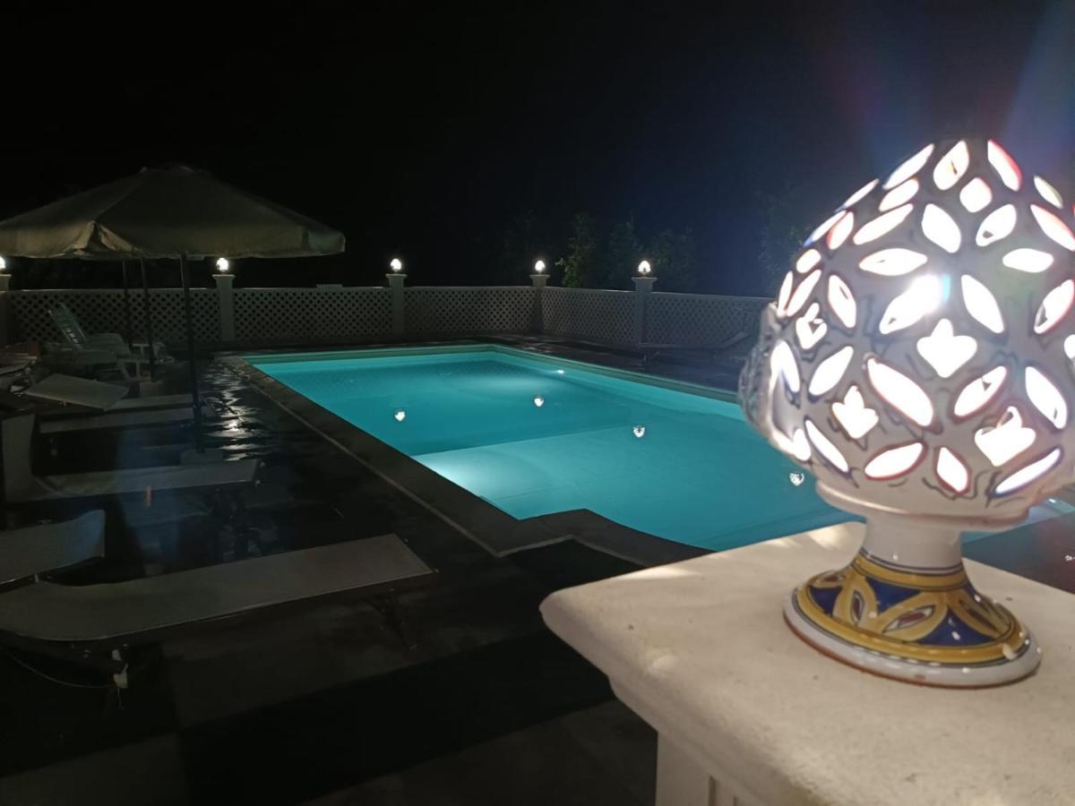 B&B Giardino Isabella Паладжано Екстериор снимка