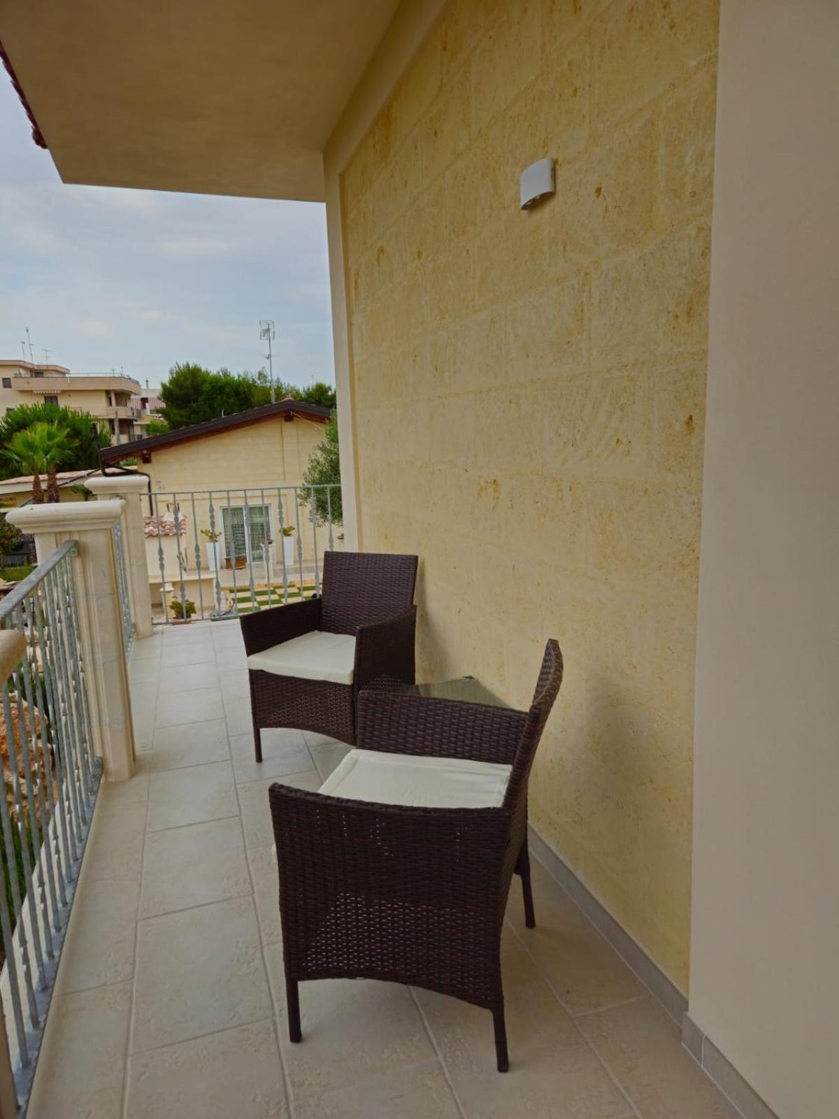 B&B Giardino Isabella Паладжано Екстериор снимка